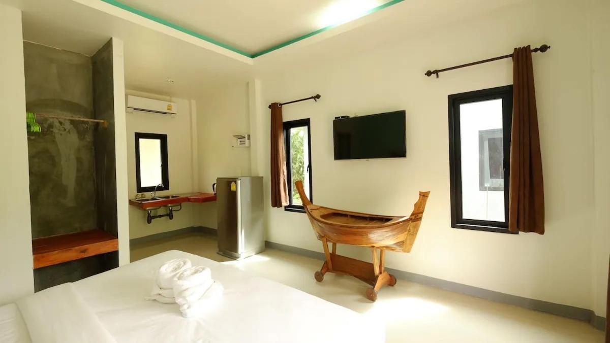 Baan Reenaa Lanta Ko Lanta Kültér fotó