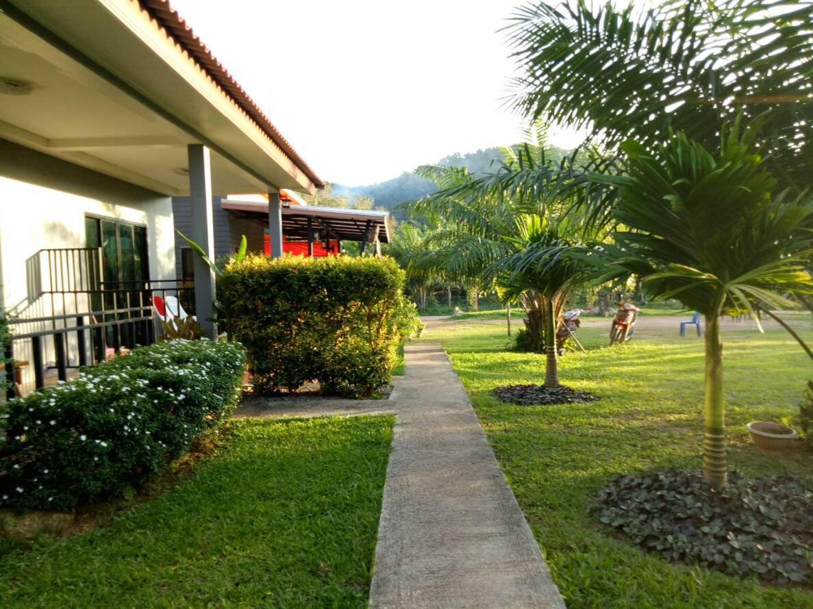 Baan Reenaa Lanta Ko Lanta Kültér fotó