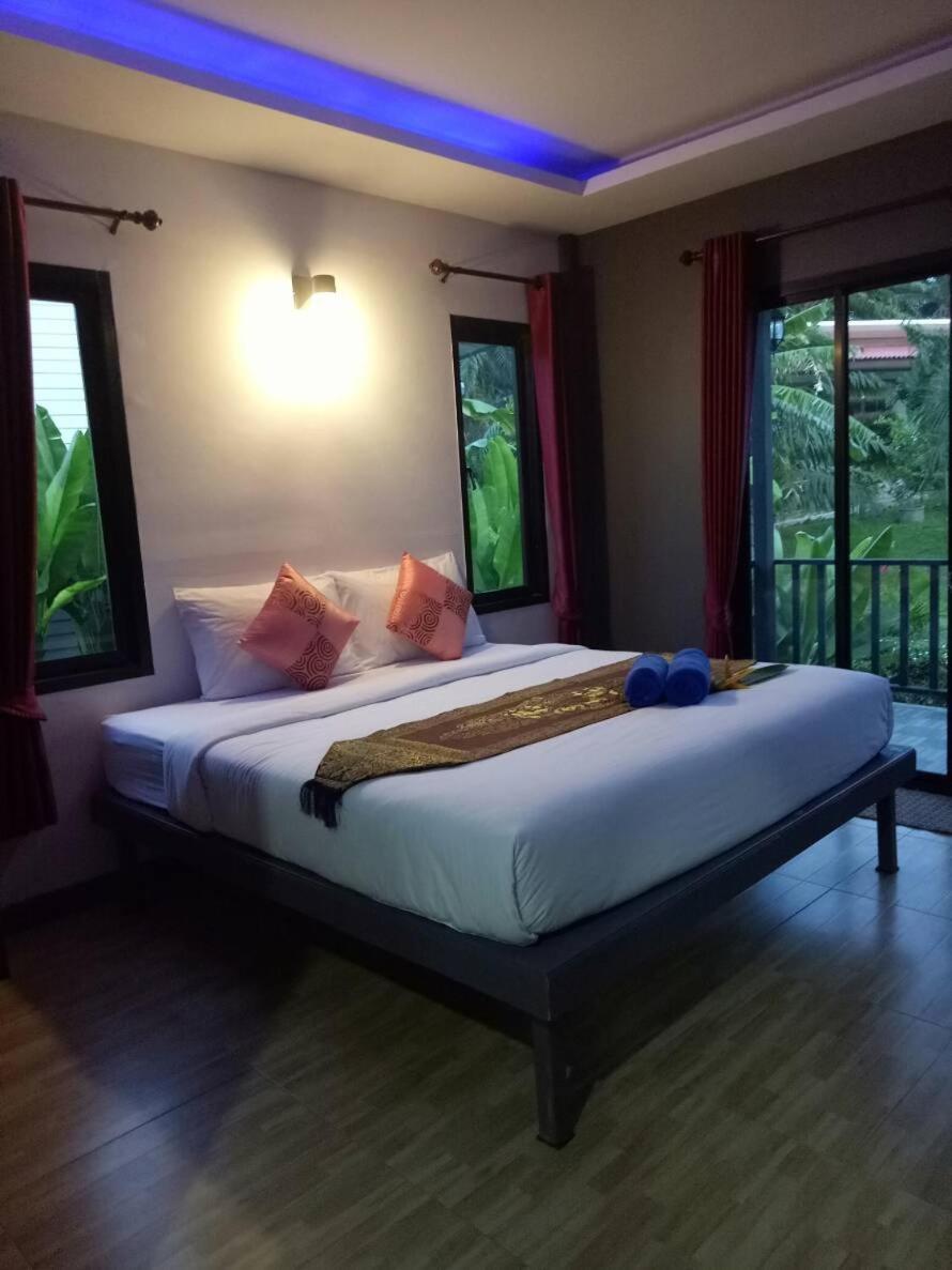Baan Reenaa Lanta Ko Lanta Kültér fotó